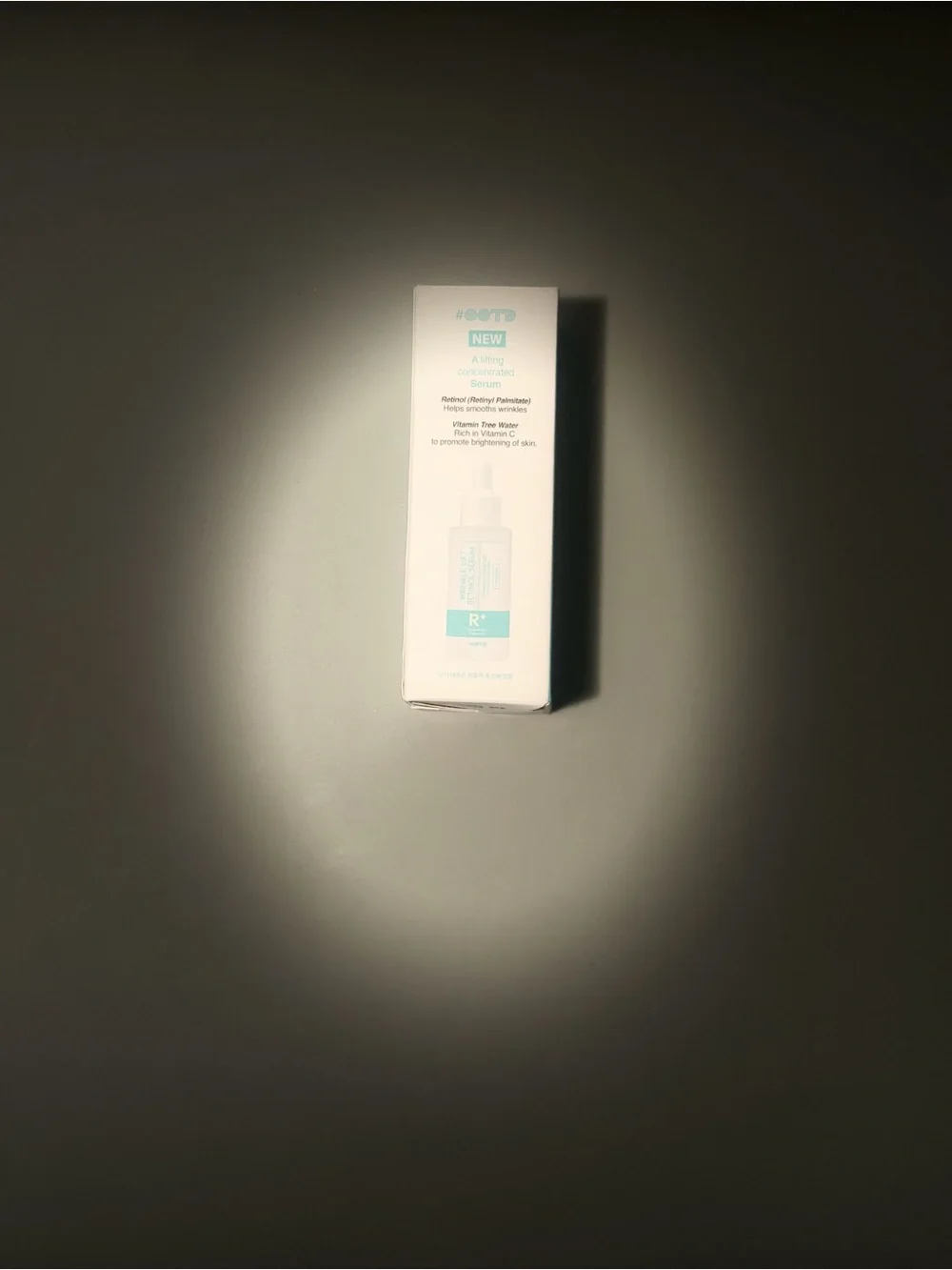 & Other Stories Wrinkle Lift Retinol Serum – Light Blue & White Packaging